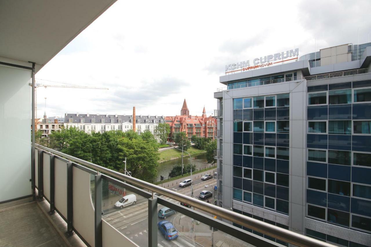 Big Apart-old Town- 3 Rooms- 10 People- Garage- Lift- New Building Apartment Wroclaw